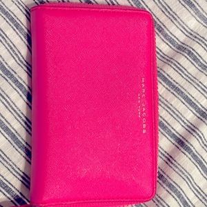 Marc Jacob’s hot pink wallet